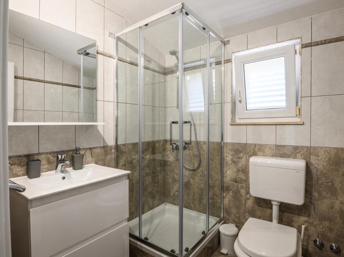 Apartments Blatancic Vodice Luaran gambar