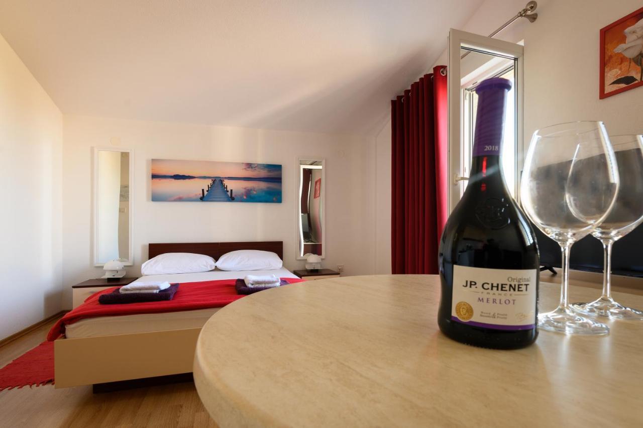 Apartments Blatancic Vodice Luaran gambar